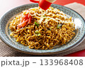 カップ焼きそば皿盛りd 133968408