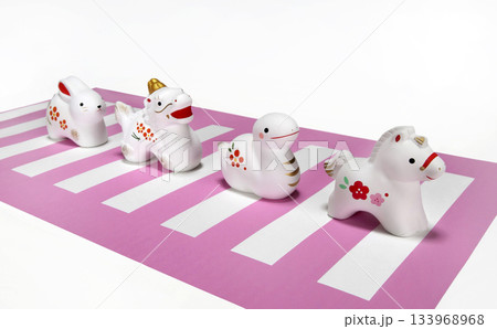 うま　馬　午年　年賀素材　 133968968