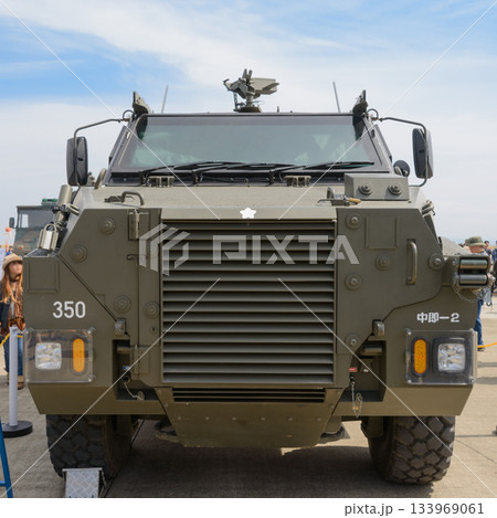 陸上自衛隊輸送防護車の正面 陸上自衛隊輸送防護車の正面 133969061