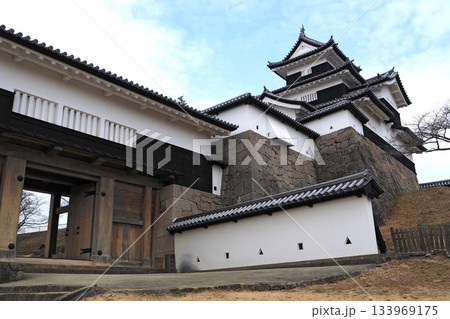 白河小峰城の前御門と三重櫓【福島県白河市】 白河小峰城の前御門と三重櫓【福島県白河市】 133969175