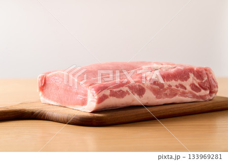 豚ロース　2キログラム 133969281