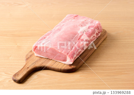 豚ロース　2キログラム 133969288