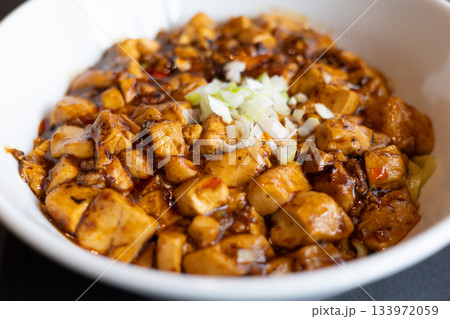 おいしい麻婆豆腐麺 おいしい麻婆豆腐麺 133972059
