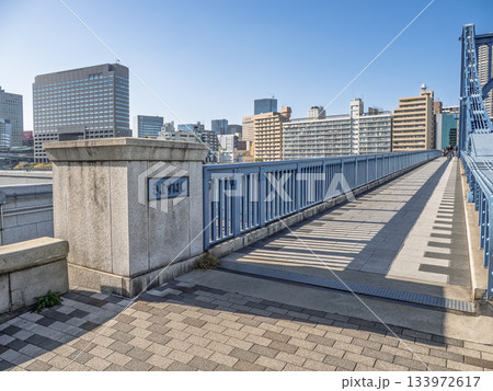 隅田川に架かる「清洲橋」の銘板 隅田川に架かる「清洲橋」の銘板 133972617