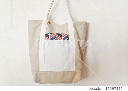 シンプルな帆布トートバッグ シンプルな帆布トートバッグ 133973364