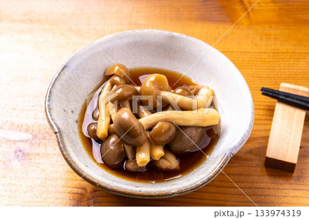 しめじの麺つゆ漬け しめじの麺つゆ漬け 133974319