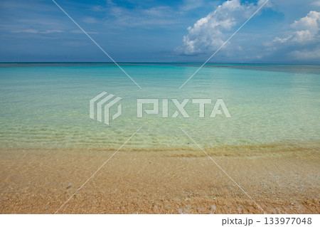 波照間島のニシ浜 133977048