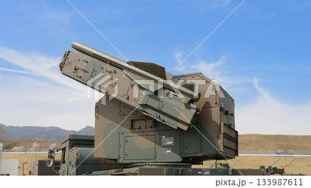 陸上自衛隊81式短距離地対空誘導弾の射撃展開 133987611