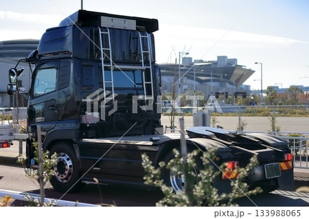 トラクターヘッド　イメージ 133988065