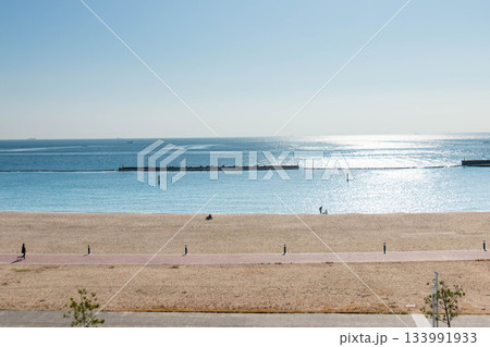 須磨シーワールドから眺める須磨海岸 133991933