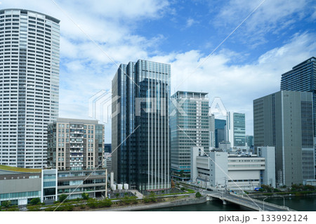 大阪・中之島の再開発エリアの眺望（2025年秋） 133992124