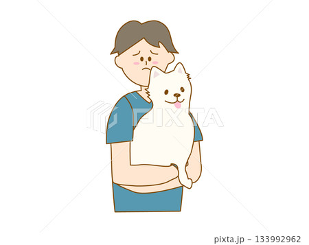 犬を抱く困り顔の獣医の男性のイラスト 犬を抱く困り顔の獣医の男性のイラスト 133992962