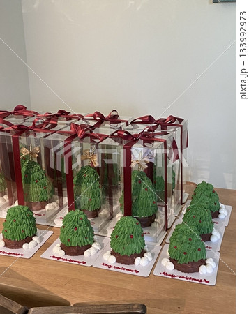 A delicious, fluffy cake with layers of rich flavor, perfect for any occasion. Often topped with frosting or fresh fruits, it's a sweet treat that brings joy to every bite. A delicious, fluffy cake with layers of rich flavor, perfect for any occasion. Often topped with frosting or fresh fruits, it's a sweet treat that brings joy to every bite. 133992973