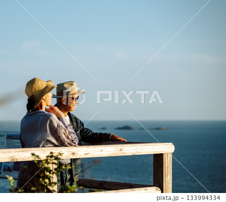 海辺の観光デート 海辺の観光デート 133994334