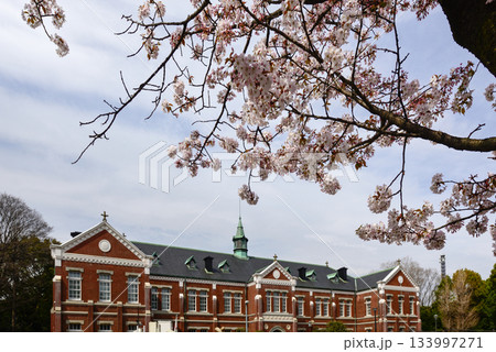 旧近衛師団司令部庁舎 133997271