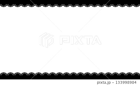 かわいいハートレースのブラックフレーム　透過 133998984