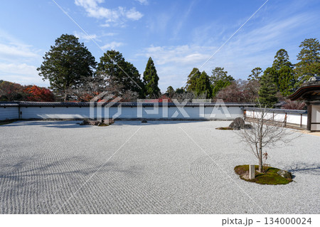 京都・一条寺にある曼殊院門跡（2025年12月撮影） 134000024