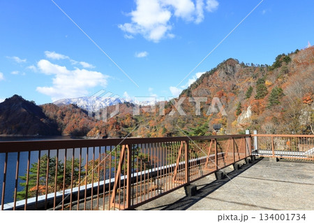 秋の田子倉湖/福島県南会津郡 只見町 秋の田子倉湖/福島県南会津郡 只見町 134001734