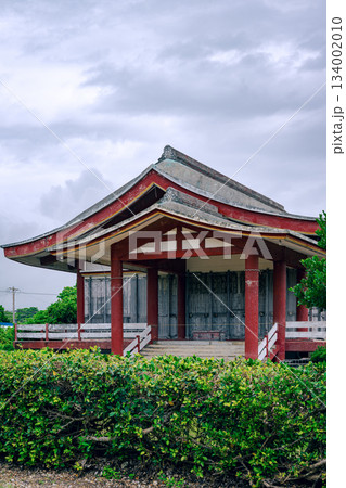 石垣島白保に佇む出雲大社先島本宮の静かな風景 134002010
