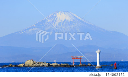 葉山海岸から見た富士山 134002151