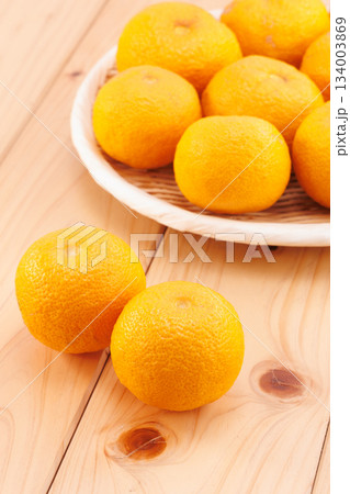 新鮮な柚子 134003869