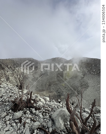 インドネシア シンドロ山 火山 ジャワ島 Sindoro 134006504