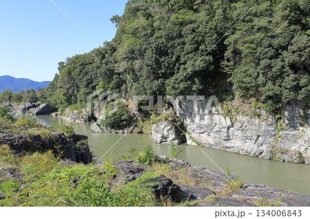 埼玉県・秩父郡・長瀞渓谷 134006843
