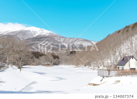 真冬の長老湖 134007374