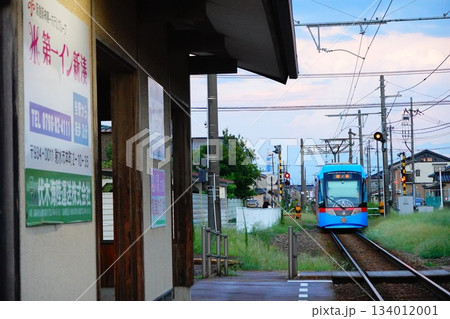 富山県射水市 万葉線 第一イン新湊クロスベイ前駅の風景より 134012001
