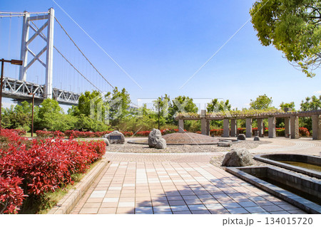 瀬戸大橋(北備讃瀬戸大橋)と与島パーキングエリア/香川県坂出市与島町587 瀬戸大橋(北備讃瀬戸大橋)と与島パーキングエリア/香川県坂出市与島町587 134015720