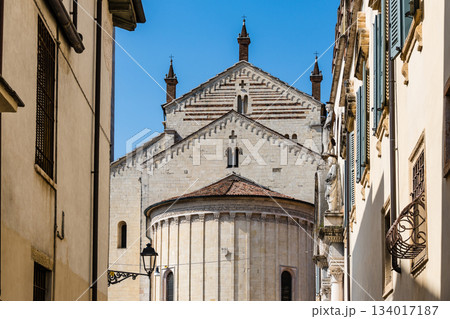 Verona Cathedral's impressive facade against a clear blue sky. 134017187