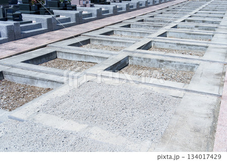 霊園のお墓の新規建設予定地 134017429