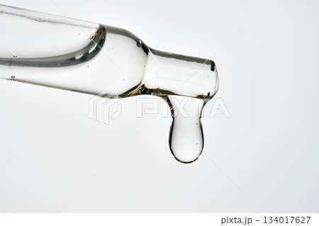 Cosmetic pipette dropping serum for skincare routine 134017627