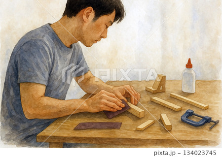 DIY作業に集中する日本人男性の上半身 134023745