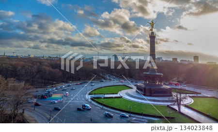 Drone point oF view on Victory column  (67m, built 1864) with observation desk on top of it : sunbeams of sunset 134023848