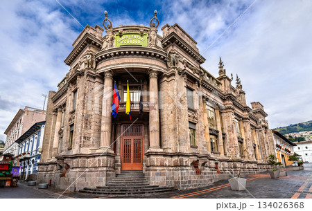 Old Central Bank of Ecuador building features stone architecture in Quito. Neoclassical facade with statues stands in UNESCO World Heritage historic center 134026368