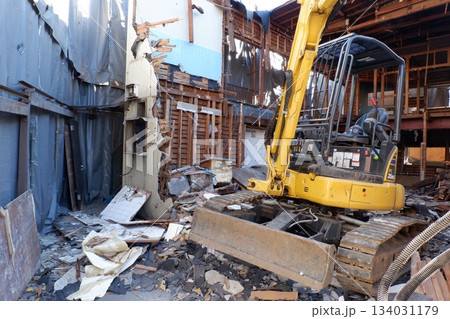 家屋の解体現場 134031179