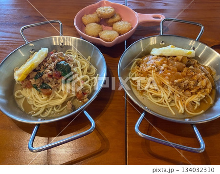 パスタ プレート お皿 134032310