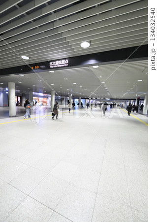 札幌駅前通地下歩行空間　通称「チカホ」 134032540