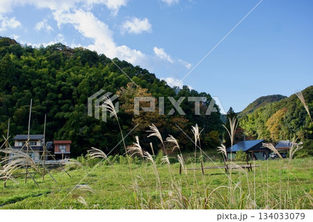 山陰の秋　島根の農村風景 134033079