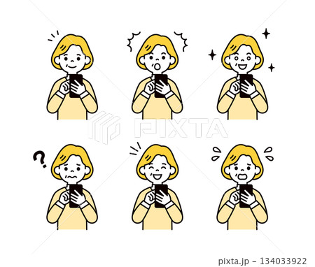 スマートフォンを操作する、いろいろな表情のシニア世代の女性・祖母のベクターイラスト素材セット 134033922