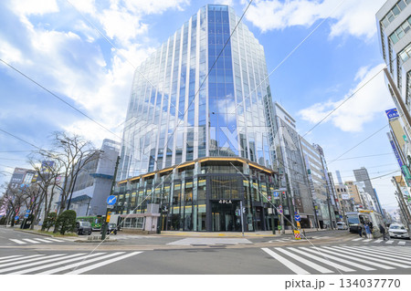 札幌4丁目プレイス-4PLA-の外観（電線ありver） 134037770