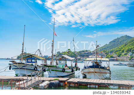 広島県・鞆の浦の歴史ある港町の風景 広島県・鞆の浦の歴史ある港町の風景 134039342