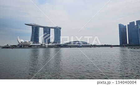 This is marina bay sands with art building 134040004