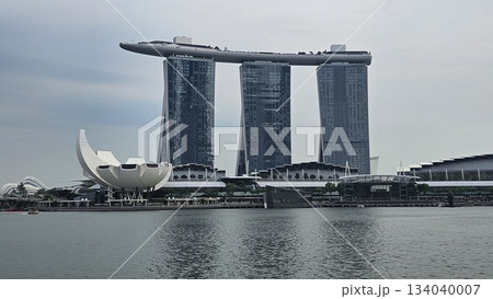 This is marina bay sands with art building This is marina bay sands with art building 134040007