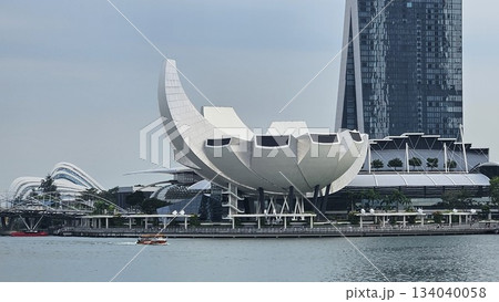 This is marina bay sands with art building This is marina bay sands with art building 134040058