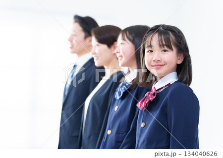 家族 親子 入学式 卒業式 小学生 中学生 家族 親子 入学式 卒業式 小学生 中学生 134040626
