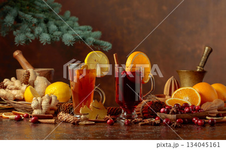 Hot Christmas drinks with ingredients. Hot Christmas drinks with ingredients. 134045161