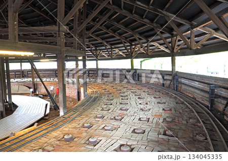 野木町煉瓦窯の窯上部（2階）【栃木県野木町】 134045335