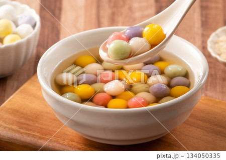 カラフル 多彩 色とりどり 134050335